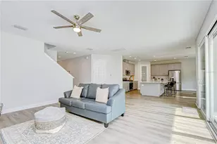 14733 Gallop Run Dr, Lithia, FL 33547 - Photo 15