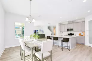 14733 Gallop Run Dr, Lithia, FL 33547 - Photo 11