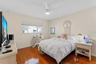 266 Sky Loch Dr W, Dunedin, FL 34698 - Photo 17