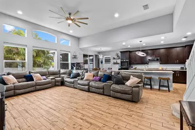 7430 71st Avenue N, Pinellas Park, FL 33781 - Photo 11