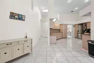 348 Florian Way, Spring Hill, FL 34609 - Photo 11