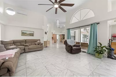 348 Florian Way, Spring Hill, FL 34609 - Photo 17