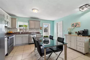 6882 62nd Ave N, Pinellas Park, FL 33781 - Photo 7