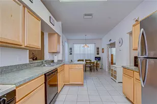 1832 Sassafras Dr, Wesley Chapel, FL 33543 - Photo 25