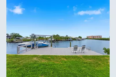 5551 Jobeth Dr, New Port Richey, FL 34652 - Photo 7