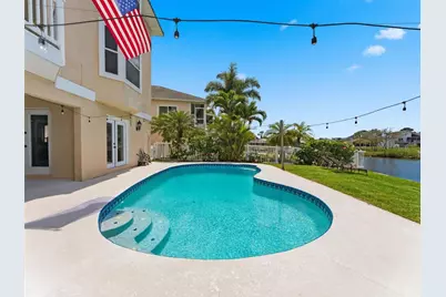 5551 Jobeth Dr, New Port Richey, FL 34652 - Photo 9