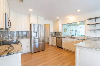 2802 Hammock Drive, Plant City, FL 33566 - Photo 19