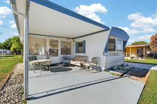 39136 Flora Ave, Zephyrhills, FL 33542 - Photo 7