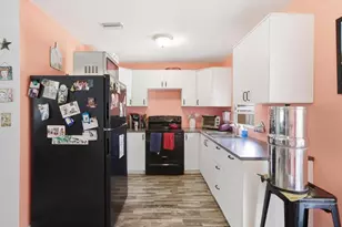 10698 106th St, Largo, FL 33773 - Photo 15