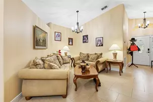 10407 N Woodmere Rd, Tampa, FL 33617 - Photo 33