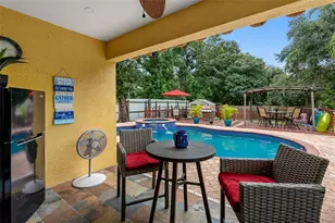 10407 N Woodmere Rd, Tampa, FL 33617 - Photo 17