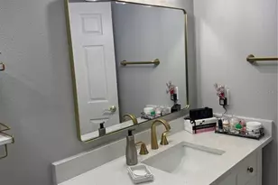 10407 N Woodmere Rd, Tampa, FL 33617 - Photo 55