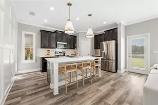 11930 Lake Blvd, New Port Richey, FL 34655 - Photo 13