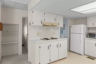 7156 Fairlane Ave, Brooksville, FL 34613 - Photo 19