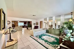9970 54th Ave N, Saint Petersburg, FL 33708 - Photo 5
