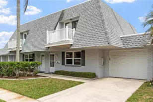 903 Cara Dr, Largo, FL 33771 - Photo 1