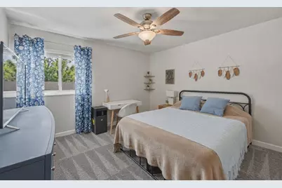 7912 Cedar Drive #7912, Temple Terrace, FL 33637 - Photo 15