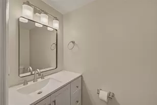 7912 Cedar Dr, Temple Terrace, FL 33637 - Photo 21