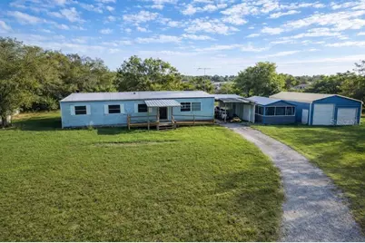 37414 Northside Drive, Zephyrhills, FL 33541 - Photo 1