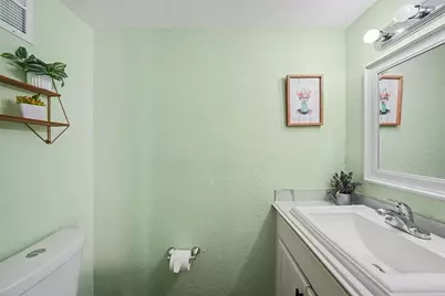 8606 Palm Lane #116, Temple Terrace, FL 33637 - Photo 23