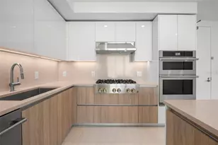 400 Central Ave, Saint Petersburg, FL 33701 - Photo 5