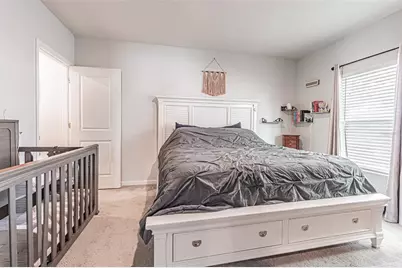 35045 Jomar Avenue, Zephyrhills, FL 33541 - Photo 13