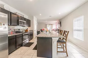 35045 Jomar Ave, Zephyrhills, FL 33541 - Photo 9