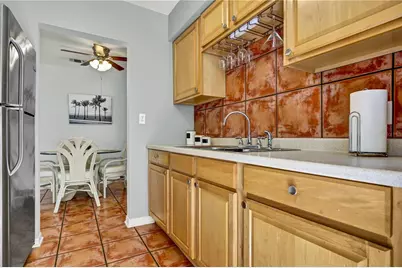 2016 2nd Avenue N, Saint Petersburg, FL 33713 - Photo 11