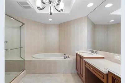 5823 Bowen Daniel Drive #401, Tampa, FL 33616 - Photo 31