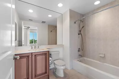5823 Bowen Daniel Drive #401, Tampa, FL 33616 - Photo 47