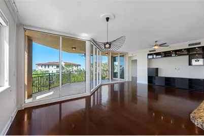 5823 Bowen Daniel Drive #401, Tampa, FL 33616 - Photo 9
