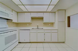 17920 Gulf Blvd, Redington Shores, FL 33708 - Photo 5