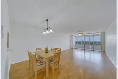 17920 Gulf Boulevard #1408, Redington Shores, FL 33708 - Photo 9