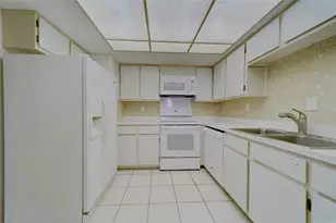 17920 Gulf Blvd, Redington Shores, FL 33708 - Photo 3