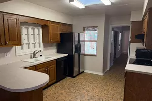 914 Homewood Dr, Brandon, FL 33511 - Photo 17