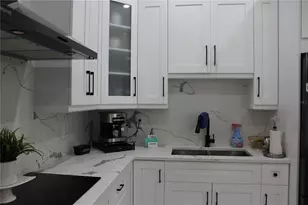 14410 Dabney Ct, Spring Hill, FL 34610 - Photo 5