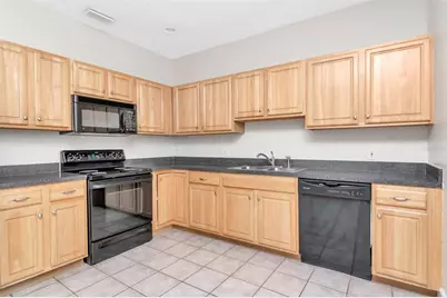 3128 Santorini Court, Tampa, FL 33611 - Photo 9