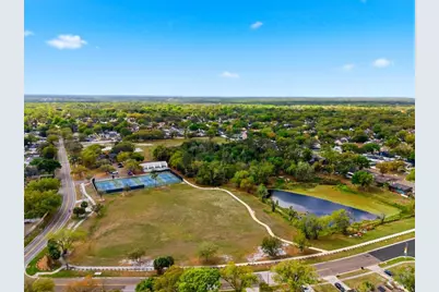 727 Isleton Drive, Brandon, FL 33511 - Photo 35