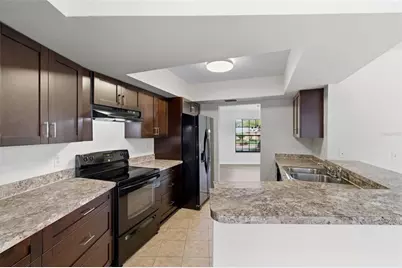 727 Isleton Drive, Brandon, FL 33511 - Photo 15