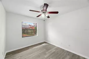 727 Isleton Dr, Brandon, FL 33511 - Photo 27