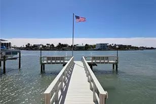 285 107th Ave, Treasure Island, FL 33706 - Photo 29