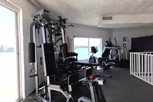 285 107th Ave, Treasure Island, FL 33706 - Photo 37