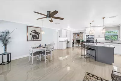 2898 56th Lane N, Saint Petersburg, FL 33710 - Photo 7