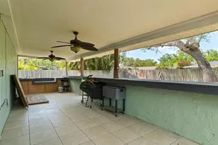 14865 Wildwood Dr, Largo, FL 33774 - Photo 21