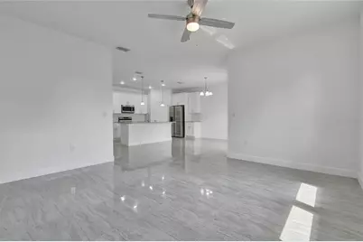 113 W Redding Street, Davenport, FL 33837 - Photo 9