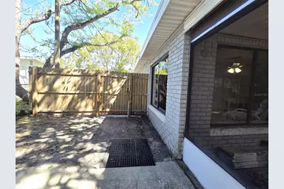 21390 Lehouier Drive, Brooksville, FL 34601 - Photo 31