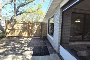 21390 Lehouier Dr, Brooksville, FL 34601 - Photo 31