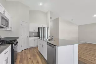 12774 Canter Call Rd, Riverview, FL 33579 - Photo 7