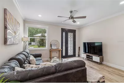 1901 W Cluster Avenue, Tampa, FL 33604 - Photo 9