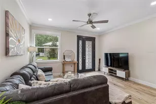 1901 W Cluster Ave, Tampa, FL 33604 - Photo 9